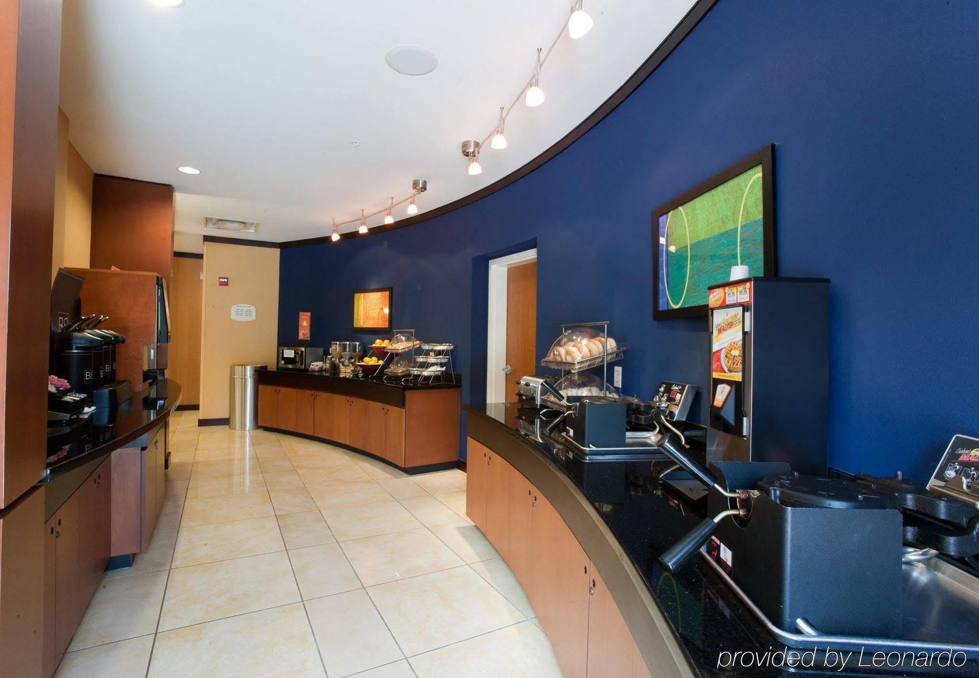 Fairfield Inn & Suites By Marriott Houston Conroe Restauracja zdjęcie