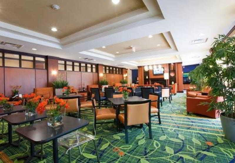 Fairfield Inn & Suites By Marriott Houston Conroe Zewnętrze zdjęcie